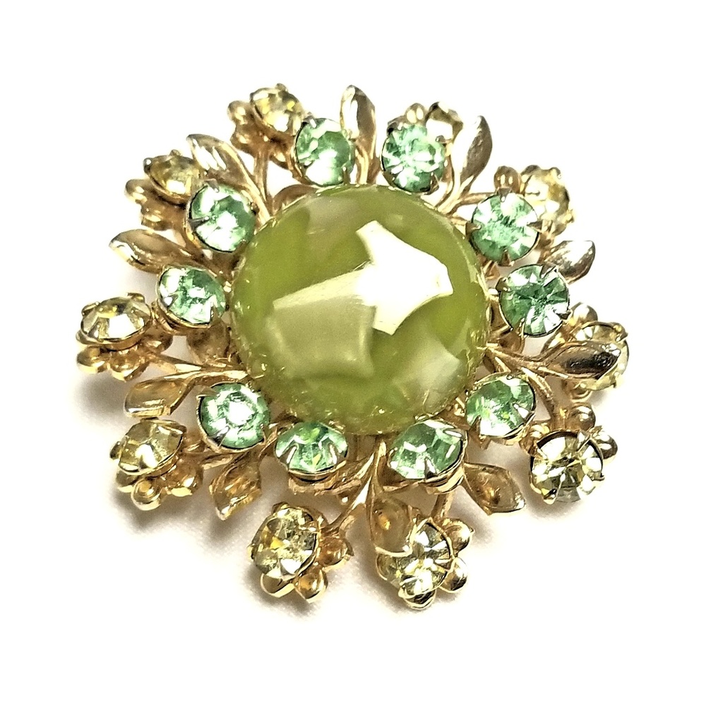 Brooch: a Vintage Jade with green Rhinestones